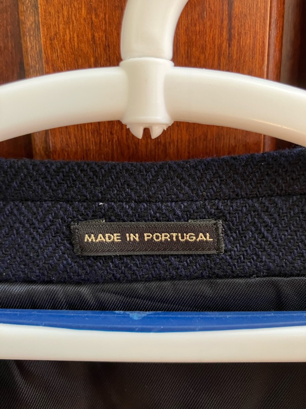 Massimo Dutti Navy Two-Button Textured Blazer - Picture 5 of 5